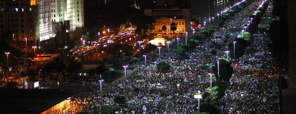 Manifestacao Av. Paulista SP junho de 2013